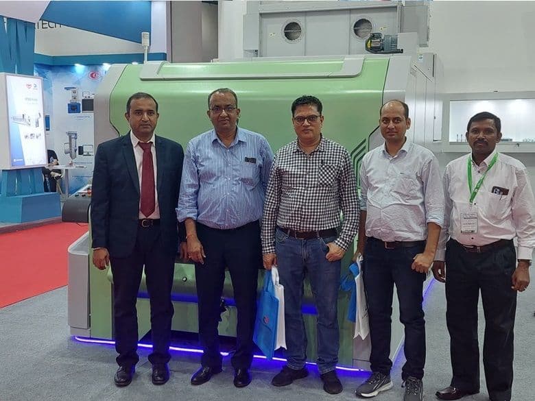 INDO INTERTEX 2024: A Successful Showcase of LMW’s Card LC636 SX