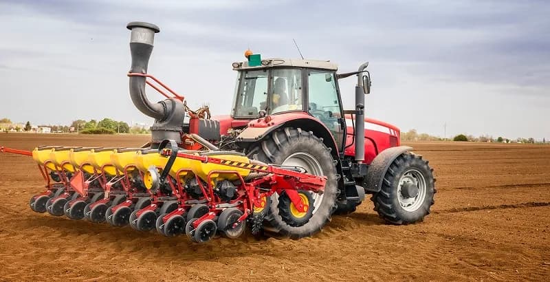 Agri & Earthmovers