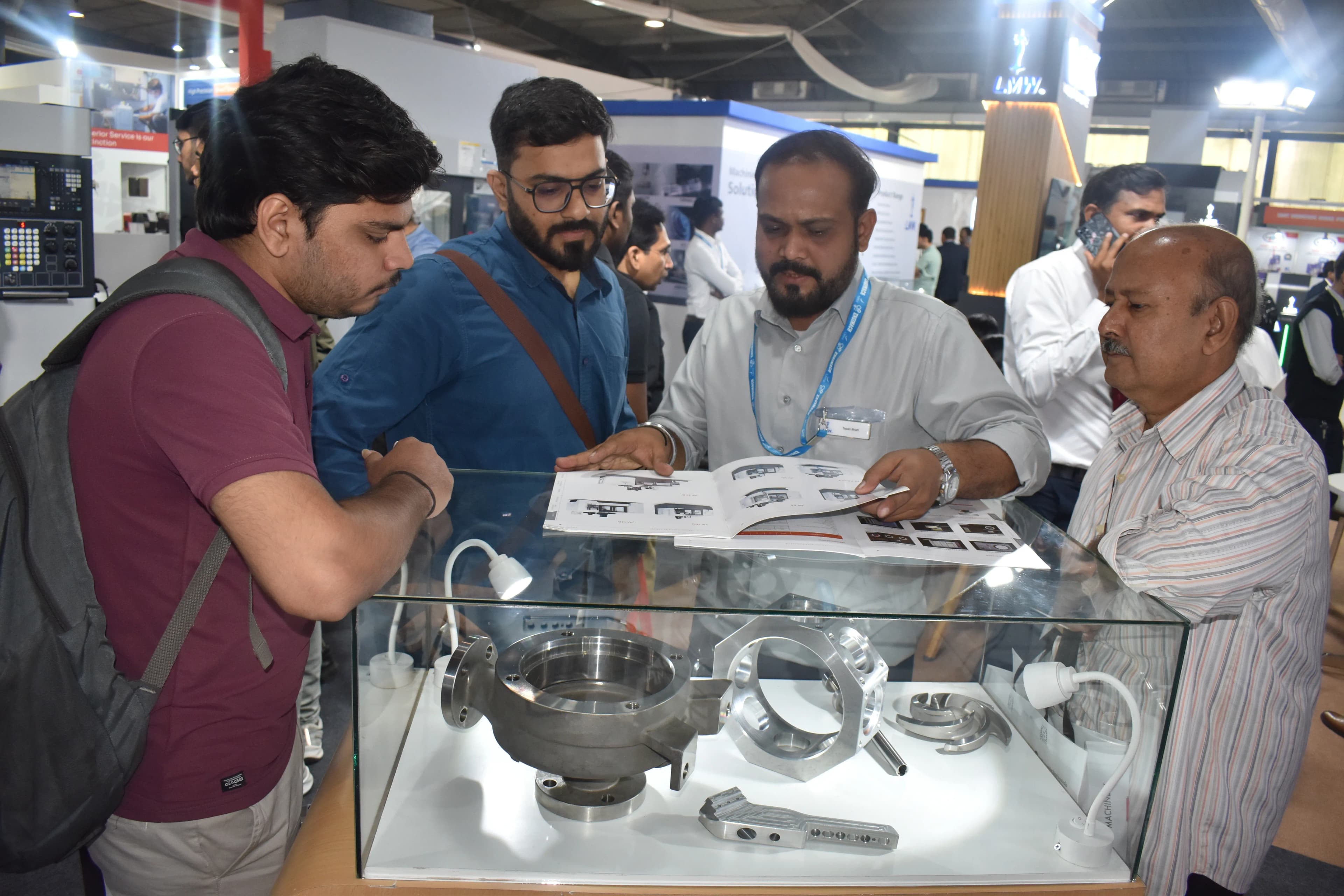 LMW Displays Advanced CNC Machining Solutions at ENGIMACH 2025